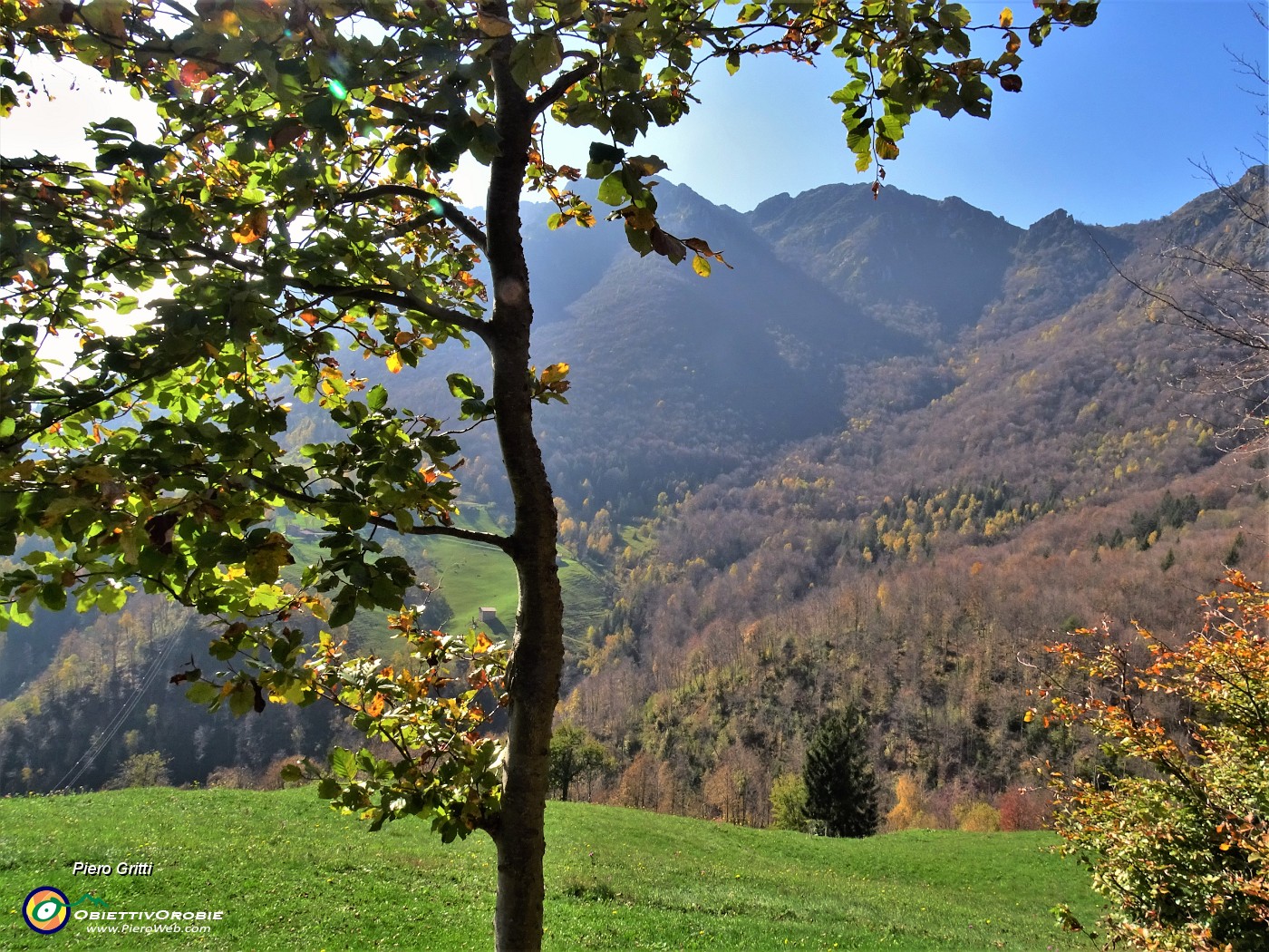 61 Controluce con vista in Cancervo.JPG